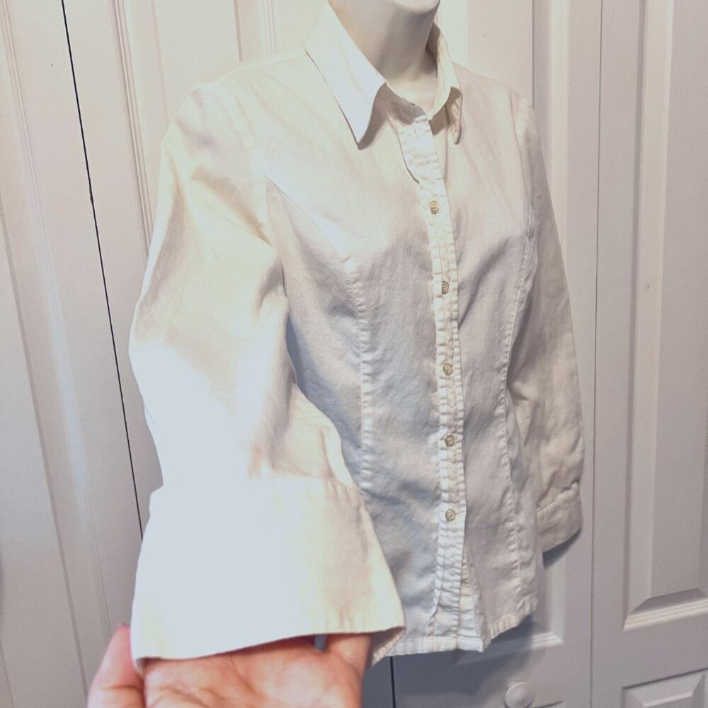 Guess Collection-Women's Long Sleeve Button Up Fitted Blouse-Size Small-Collar - Picture 4 of 12